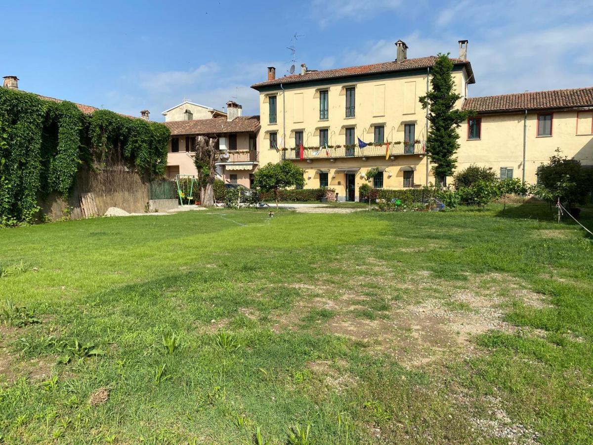Hotel Duca Di Tromello Экстерьер фото