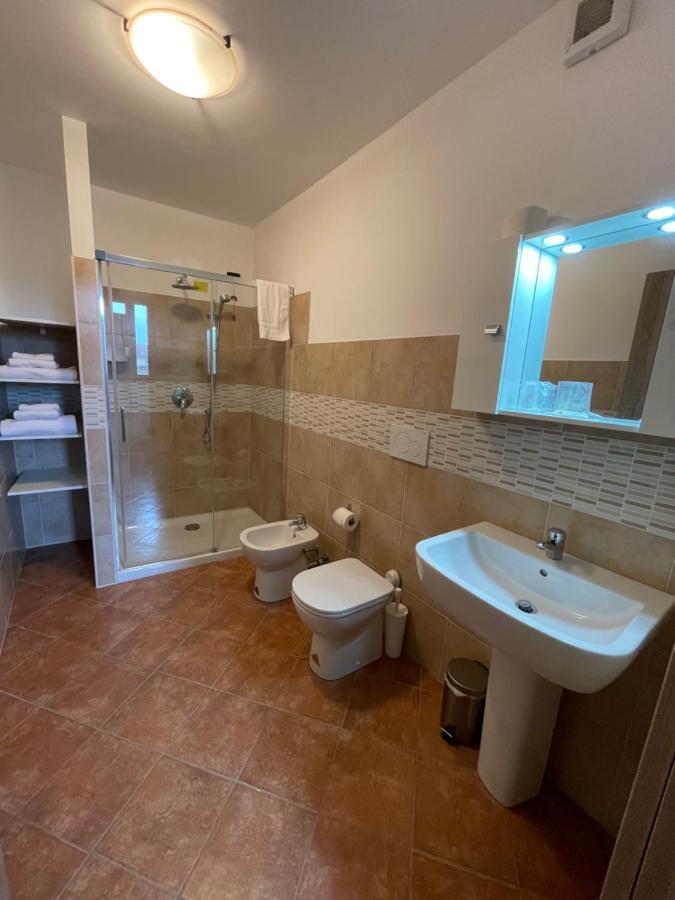Hotel Duca Di Tromello Экстерьер фото